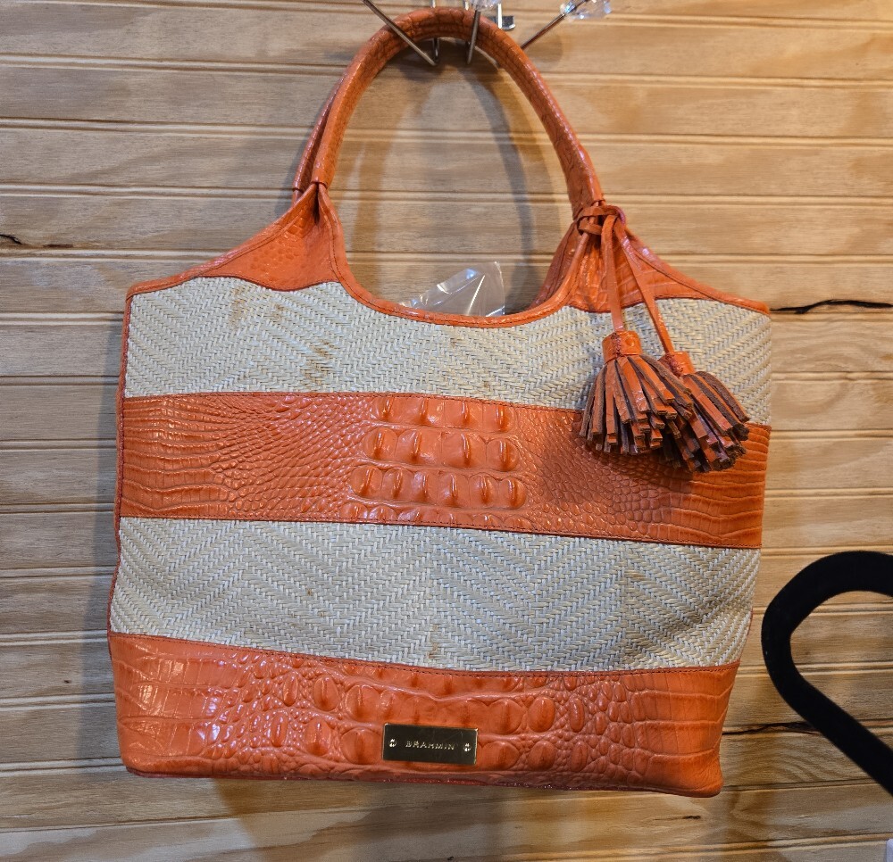 (6) Brahmin & MC - Picture 2 of 9